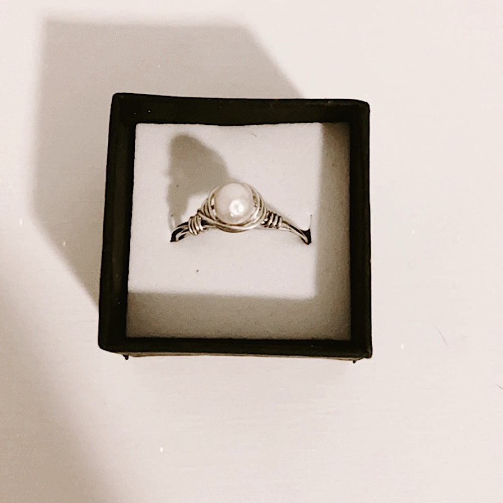 Handmade Wire Ring with Pearl!